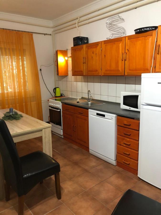 Appartement A-Bb-Lak à Hajdúszoboszló Extérieur photo